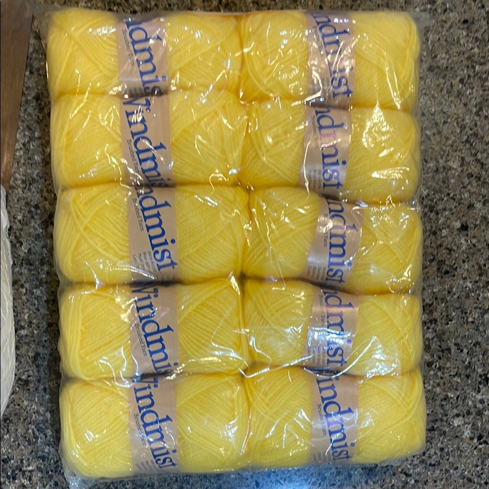 Brunswick Yarns Windmist Brushed Yarn In Maize. Ten 1.75 Skeins. New With Tags.